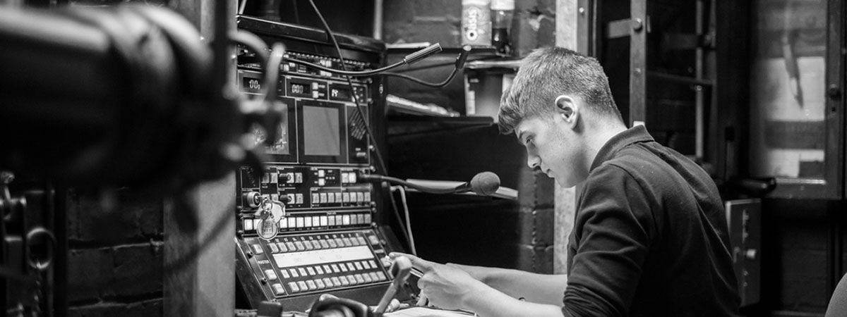 Stage management image