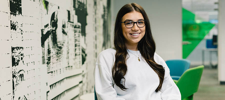 Laura Biskupowicz 900x400 - Laura in the Marketing Link Agency